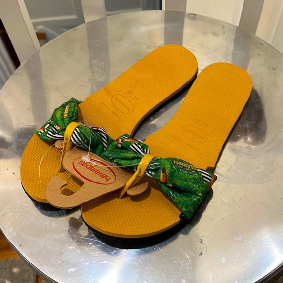 Havaianas flippy flops NWT - Picture 1 of 3